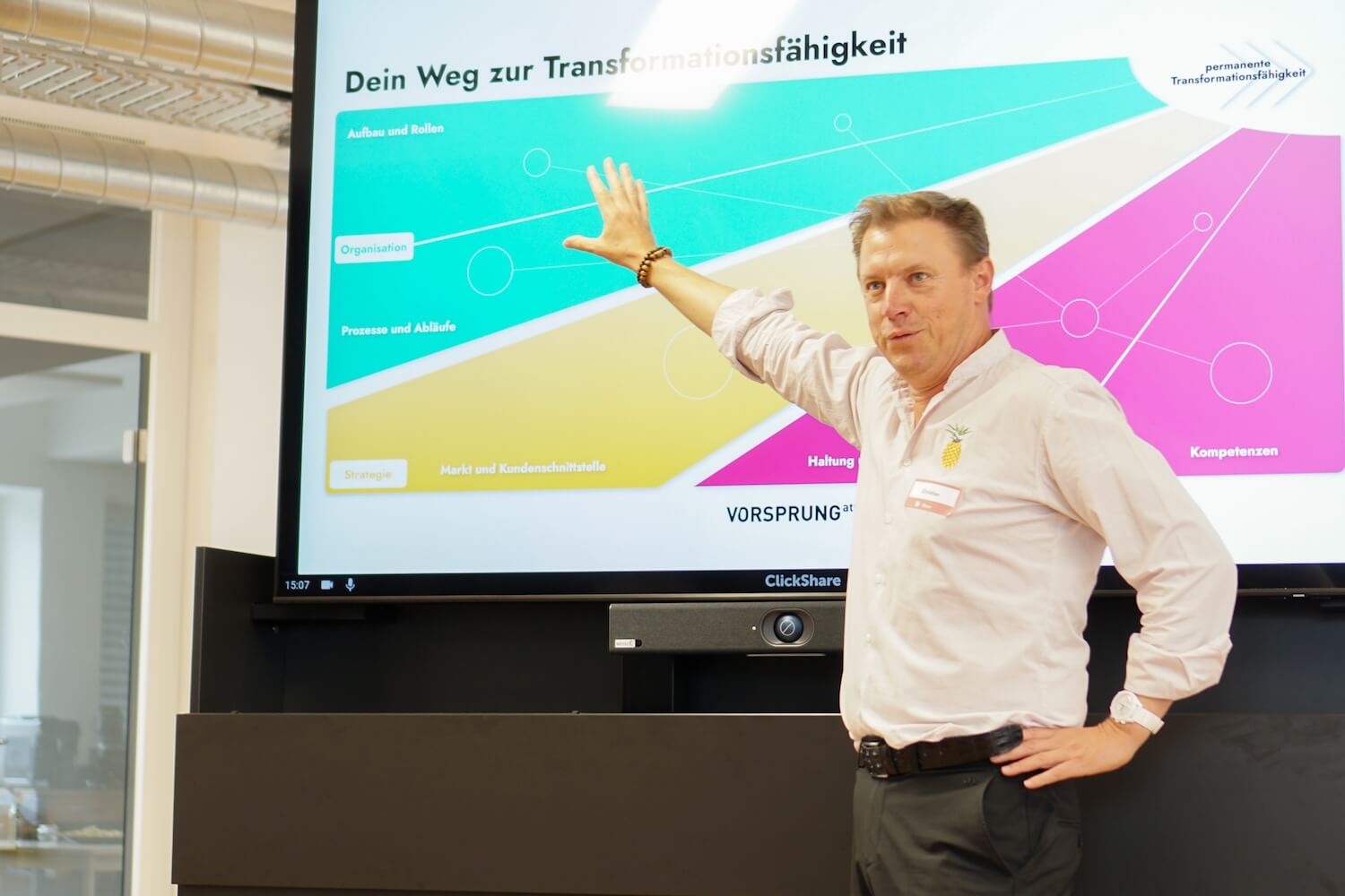 Keynote: "MasterView:<br>Ein Denkangebot zum Thema Menschenbild"